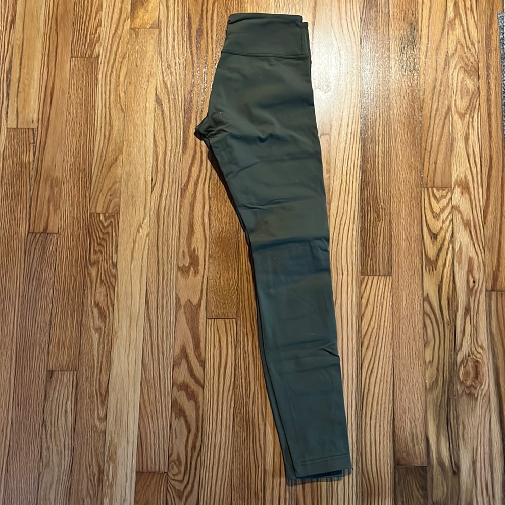 Lululemon | Size 4, Wunder Under Leggings